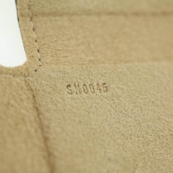 LOUIS VUITTON Case Key Wallet - Picture 5 of 16